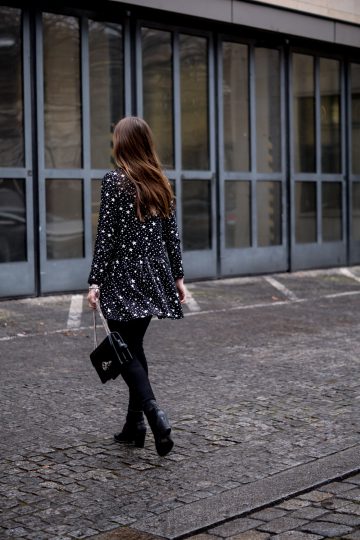 Dress in Star Print over black jeans || Layering in winter