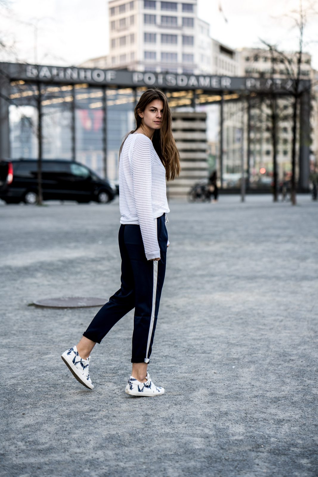White Sweater, Blue Pants and White Sneakers || White and Blue Outfit