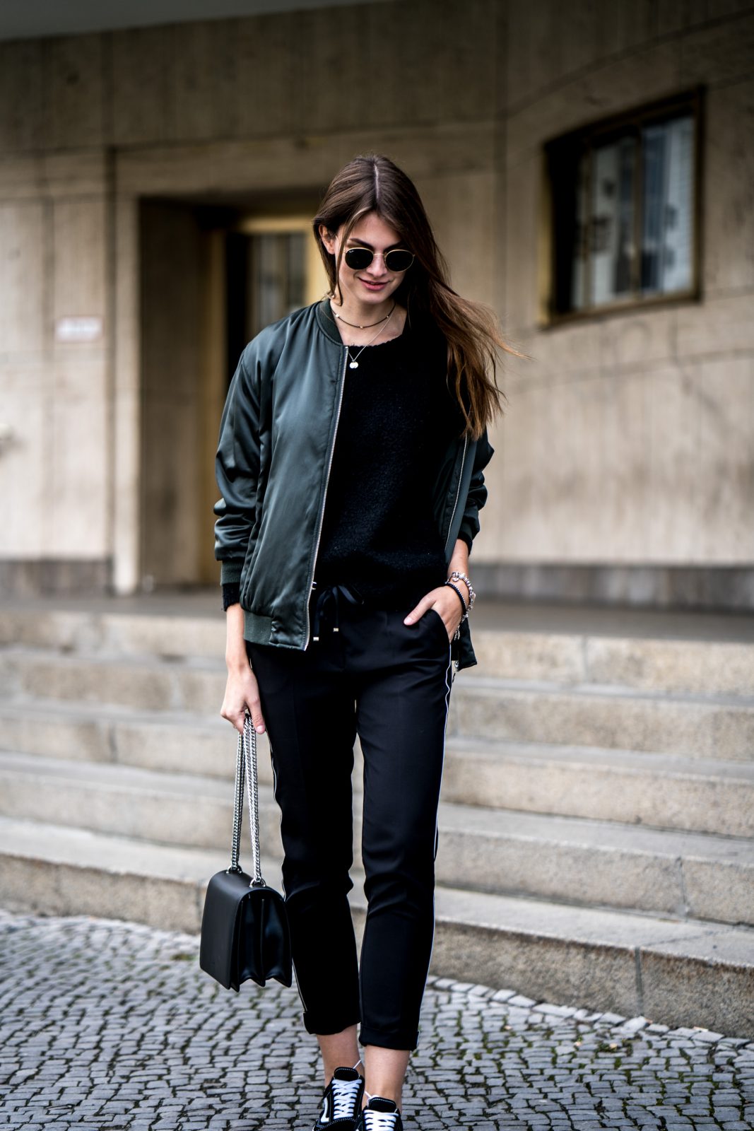 Leather jacket outlet and vans outfit