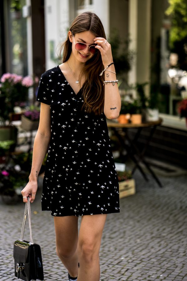 Summer Dress with Bird Print || What to wear in Summer