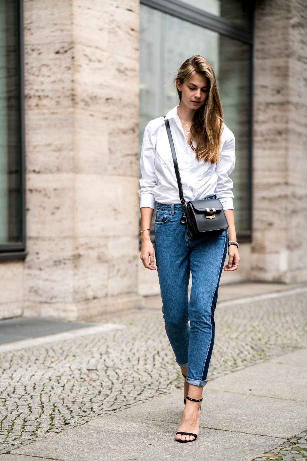 Two-Toned Denim and White Shirt || Fashion Week Outfit Berlin 2017