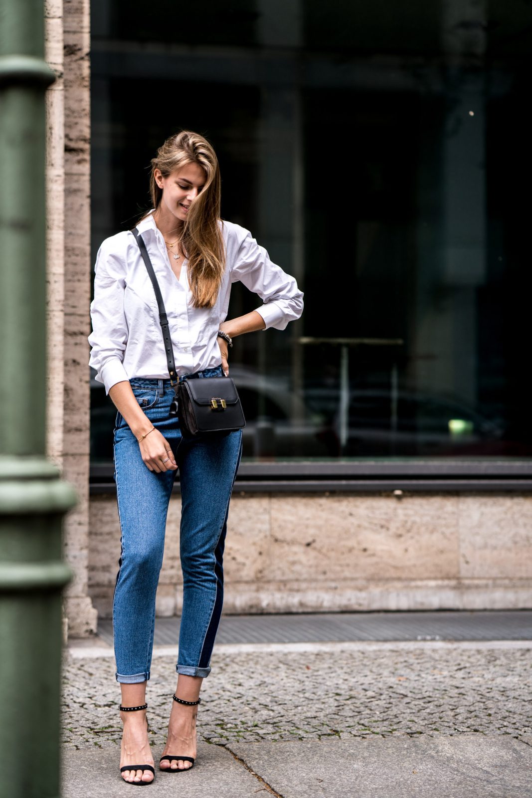 Two-Toned Denim and White Shirt || Fashion Week Outfit Berlin 2017