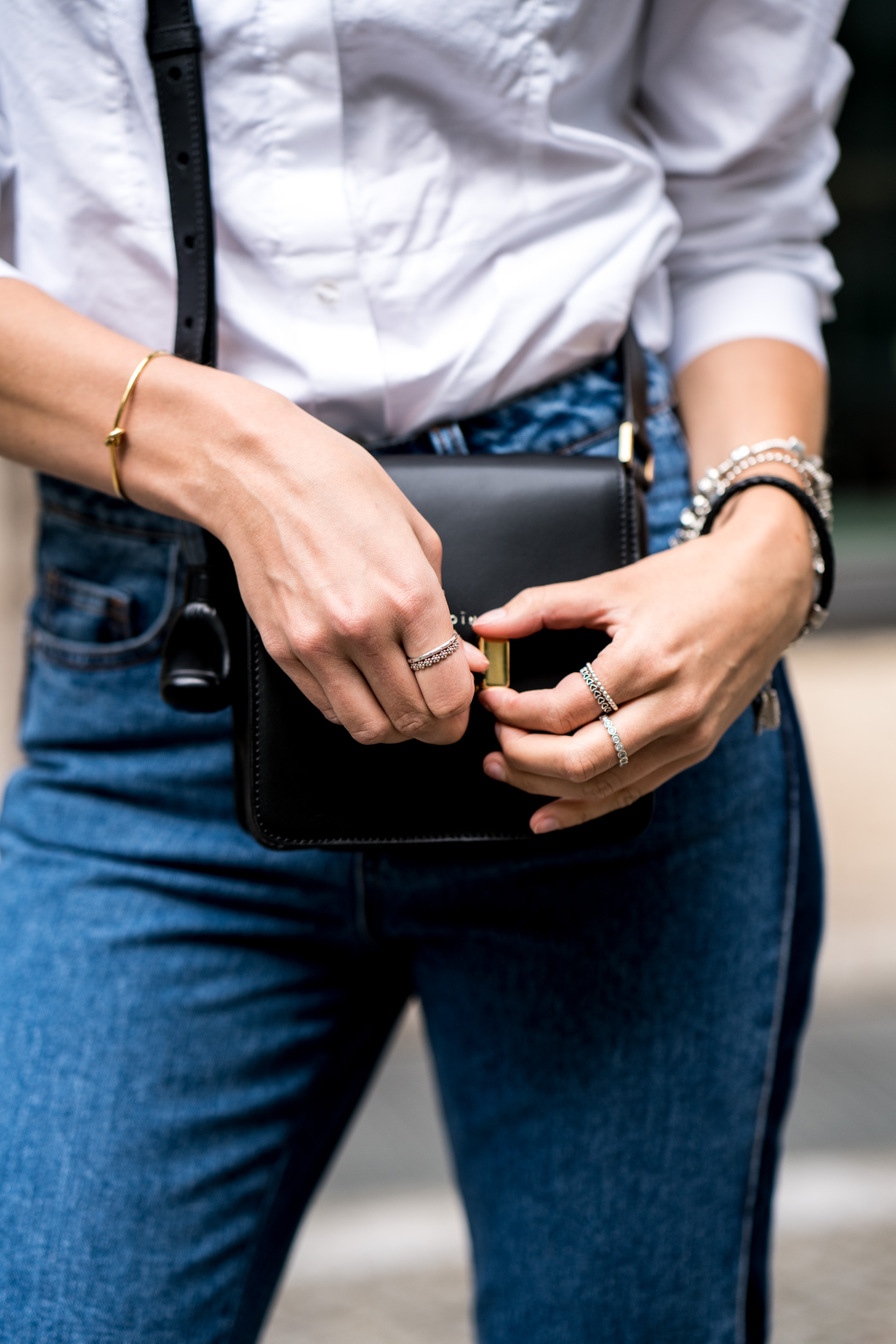 Two-Toned Denim and White Shirt || Fashion Week Outfit Berlin 2017