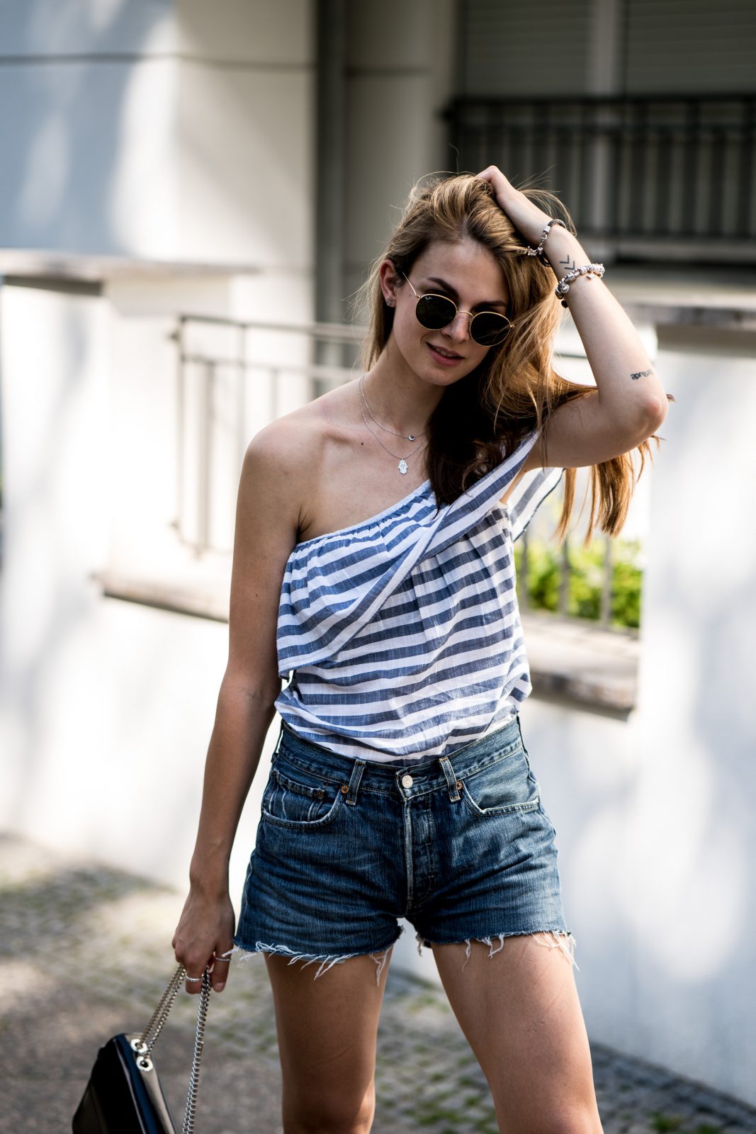 Off Shoulder to One Shoulder || How to wear the one-shoulder trend