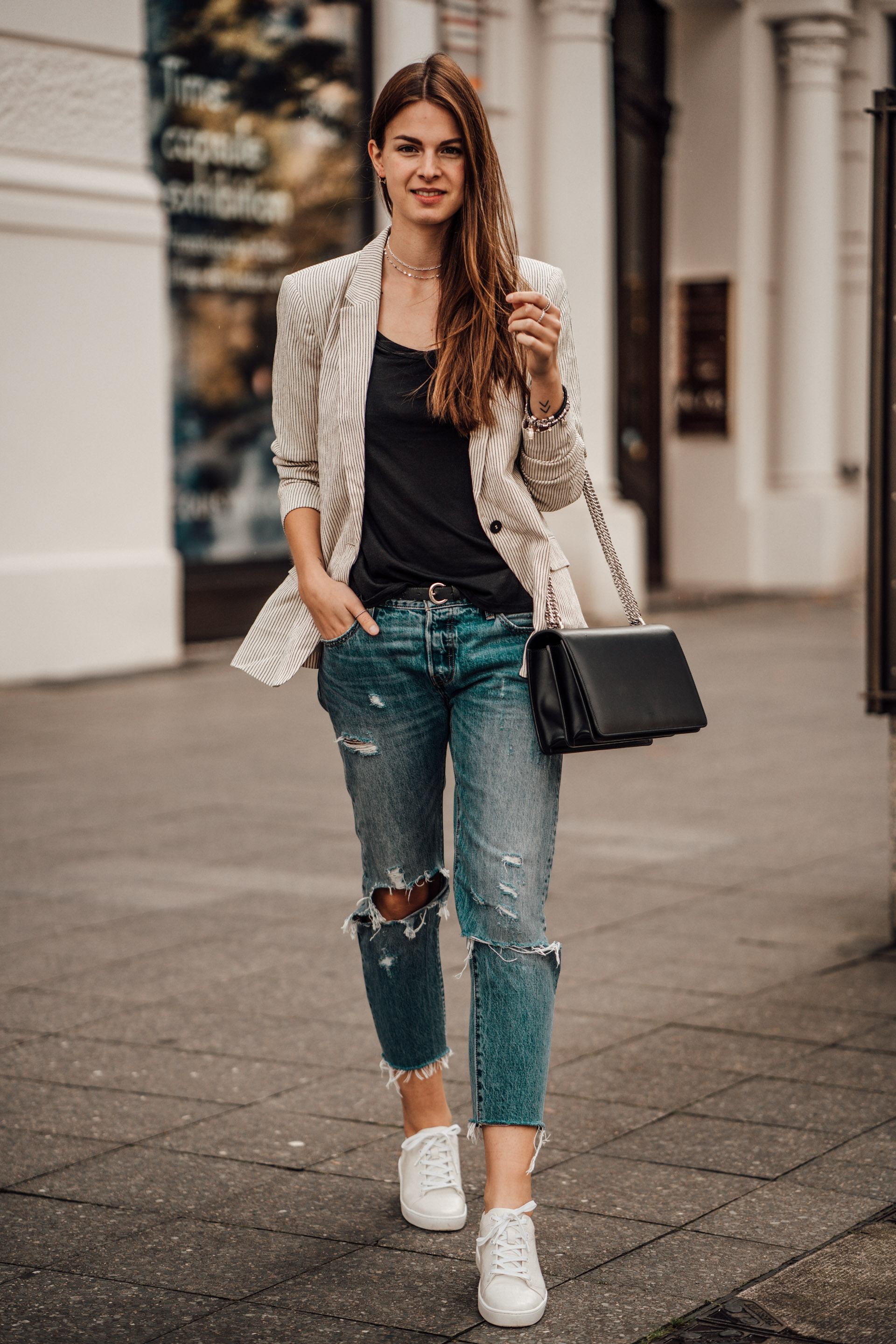 How to Wear Boyfriend Jeans 19 Outfit Ideas For 2020  POPSUGAR Fashion