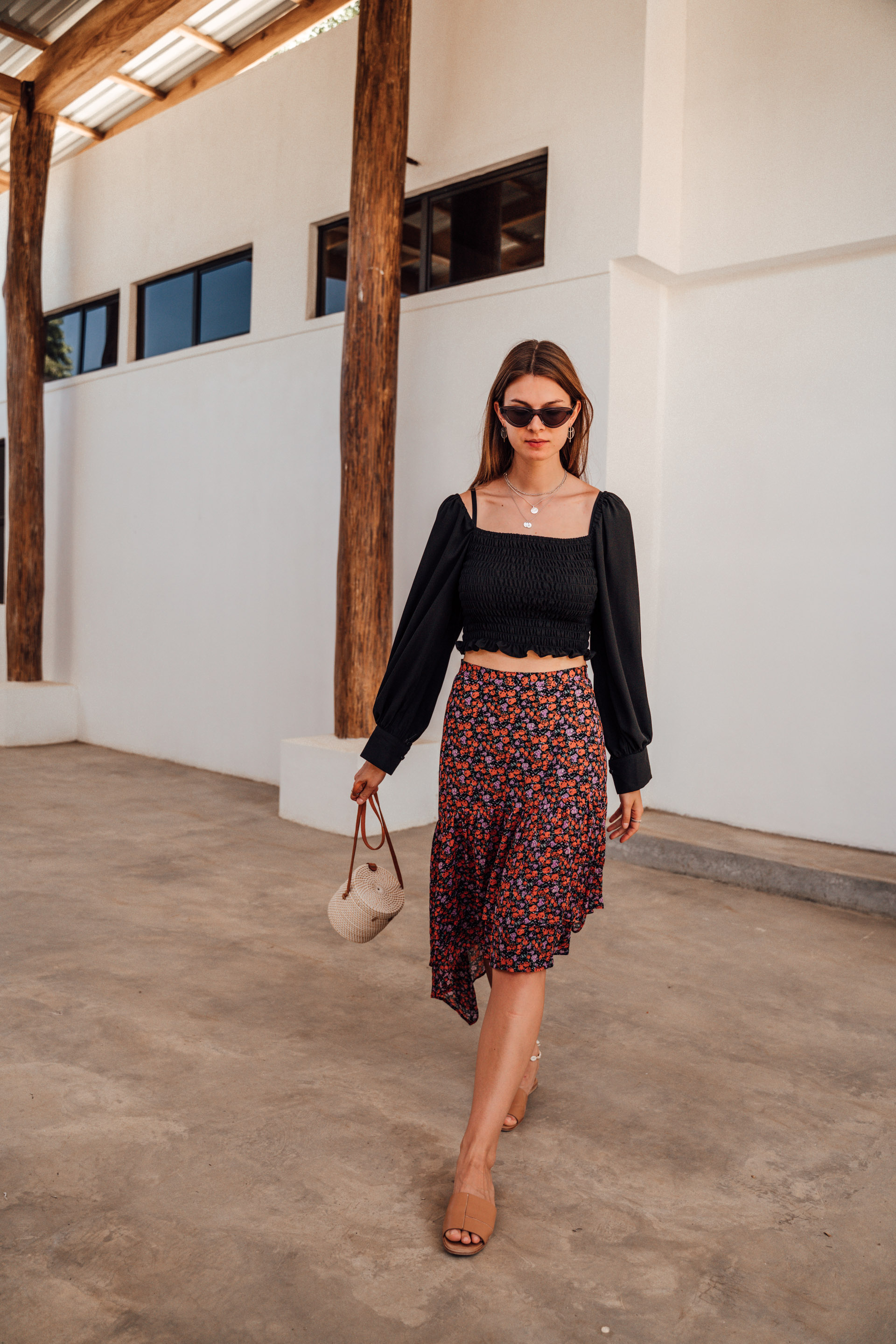 How to wear an asymmetric midi skirt with floral print
